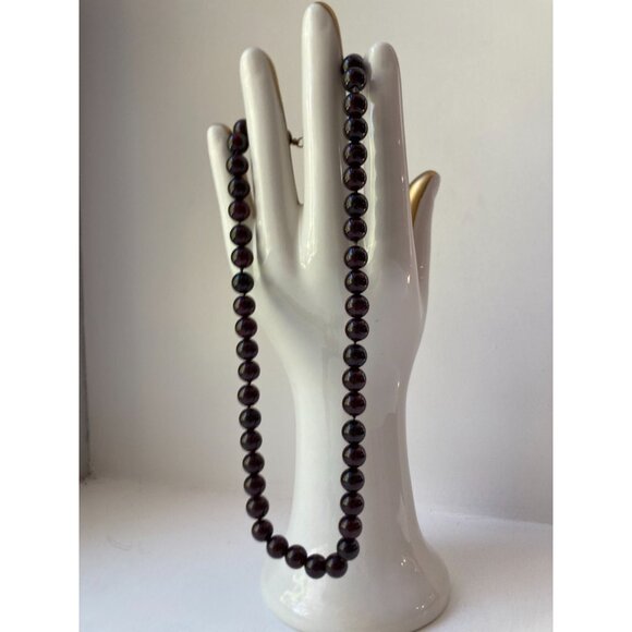 Vintage Purplish/Red Garnet/Amethyst? -  8mm 16" Choker Individually Knotted. - Picture 5 of 11